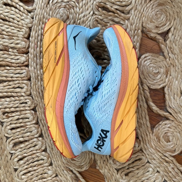 SOLD Hoka ONE Clifton 8 Summer Song/Ice Flow 6.5B - Picture 1 of 8